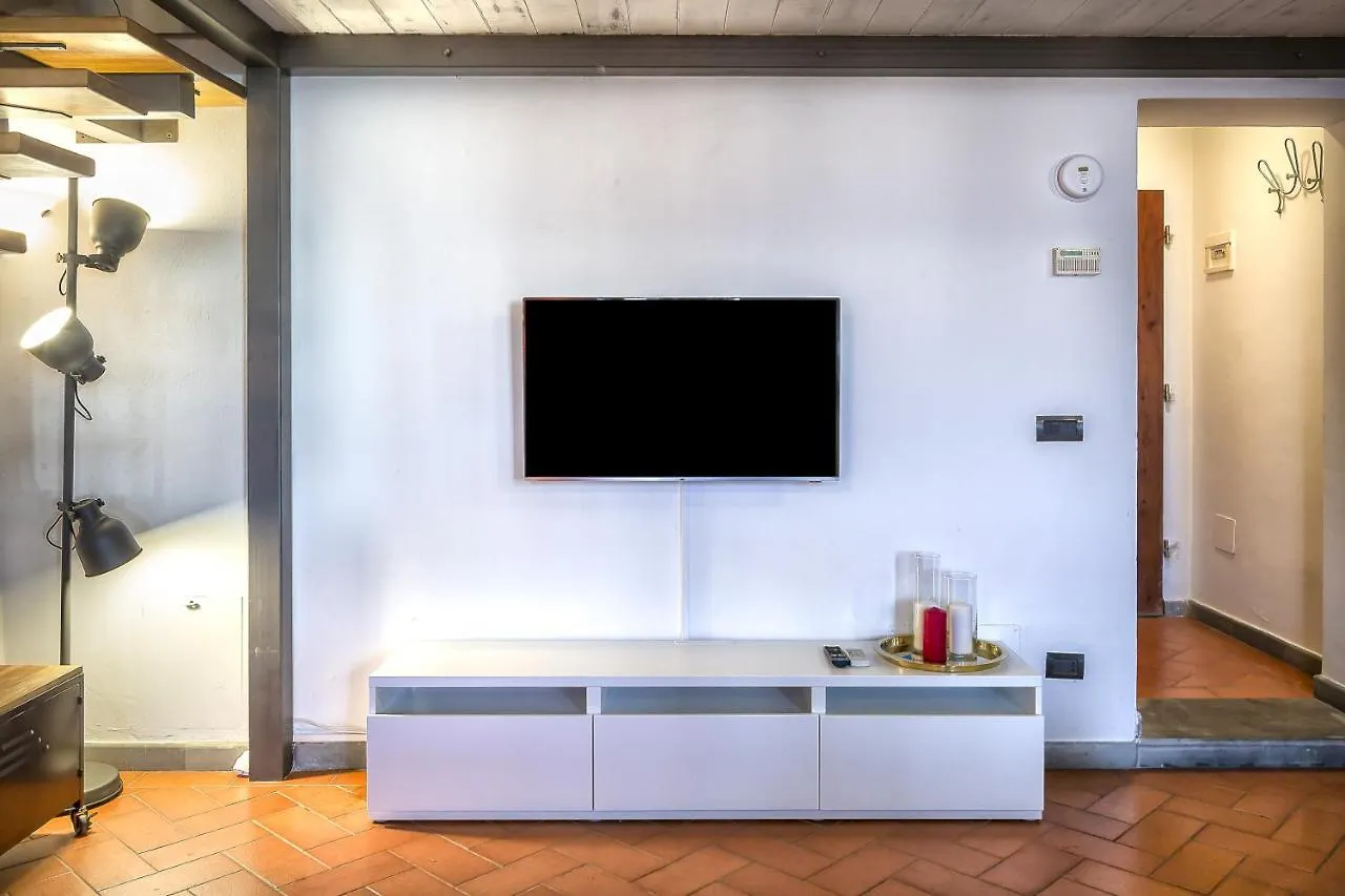 San Zanobi Mezzanine Apartment Florence