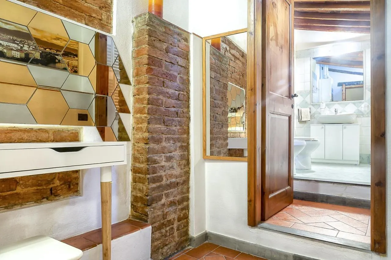 San Zanobi Mezzanine Apartment Florence