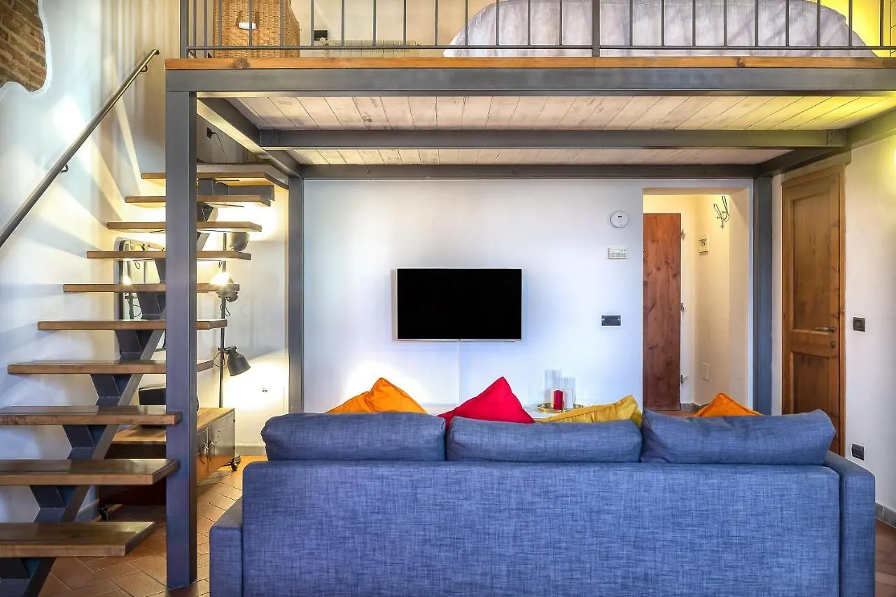 San Zanobi Mezzanine Apartment Florence